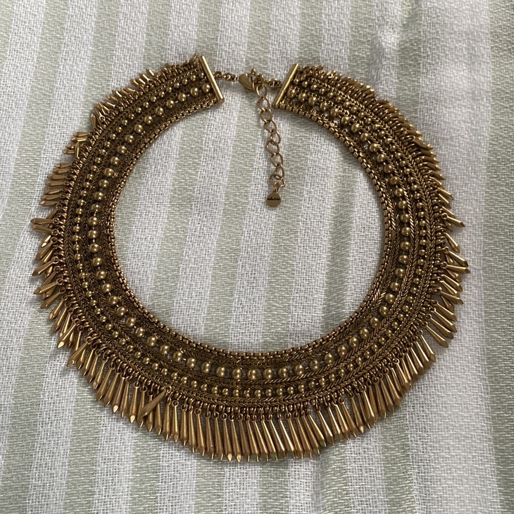 Stella & Dot gold statement necklace